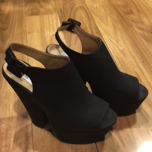 Steve Madden wedges